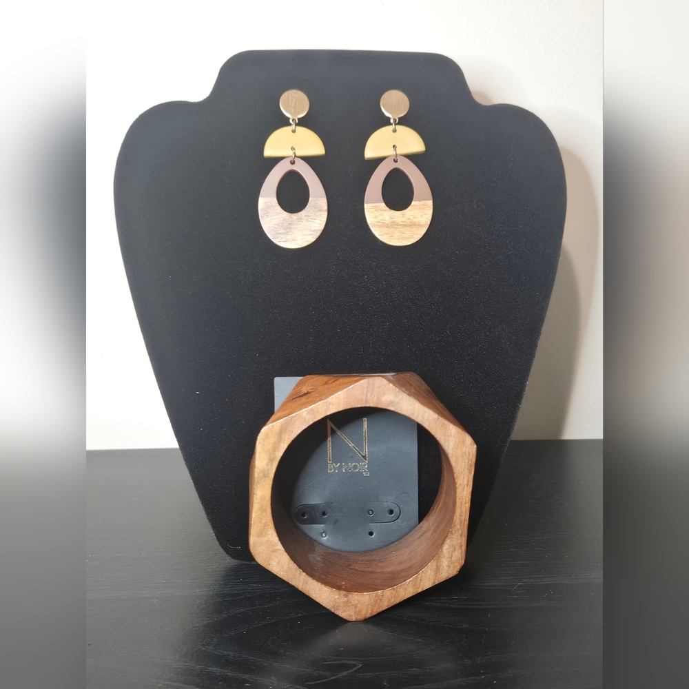 Noir Wooden Earrings with Wooden Hexagon Bracelet Costume Jewelry Boho